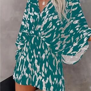 Elegant Teal Patterned Romper